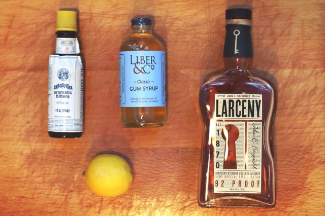 2-Whiskey-Cocktail-Ingredients
